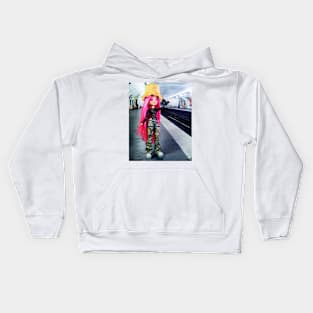 BRATZ in Paris subway rave Kids Hoodie